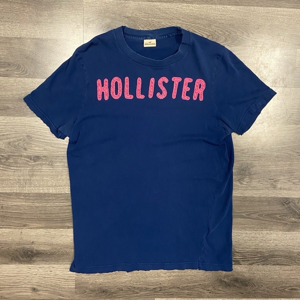 Vintage Y2K Hollister Shirt Women's Size Medium Navy‎ Blue Spell Out Logo